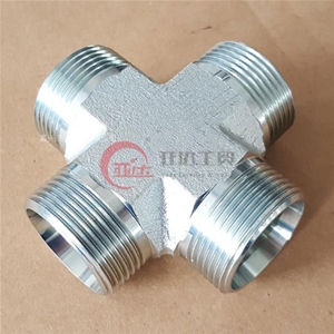 卡套式轻型四通接头